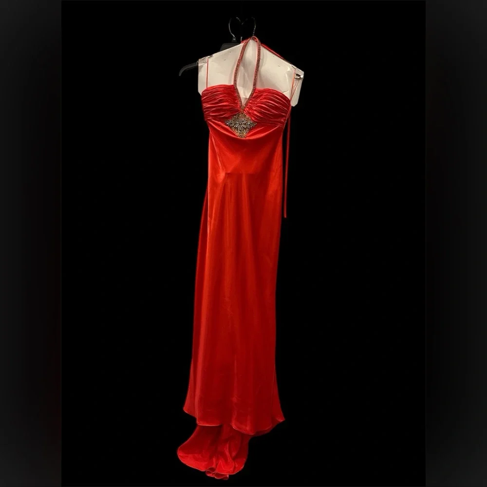 Morgan & Co. Strapless Red Gown - Picture 1 of 8